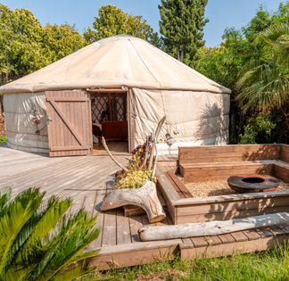 Salle de réception avec 2500 m2 de jardin exotique/poolhouse/piscine