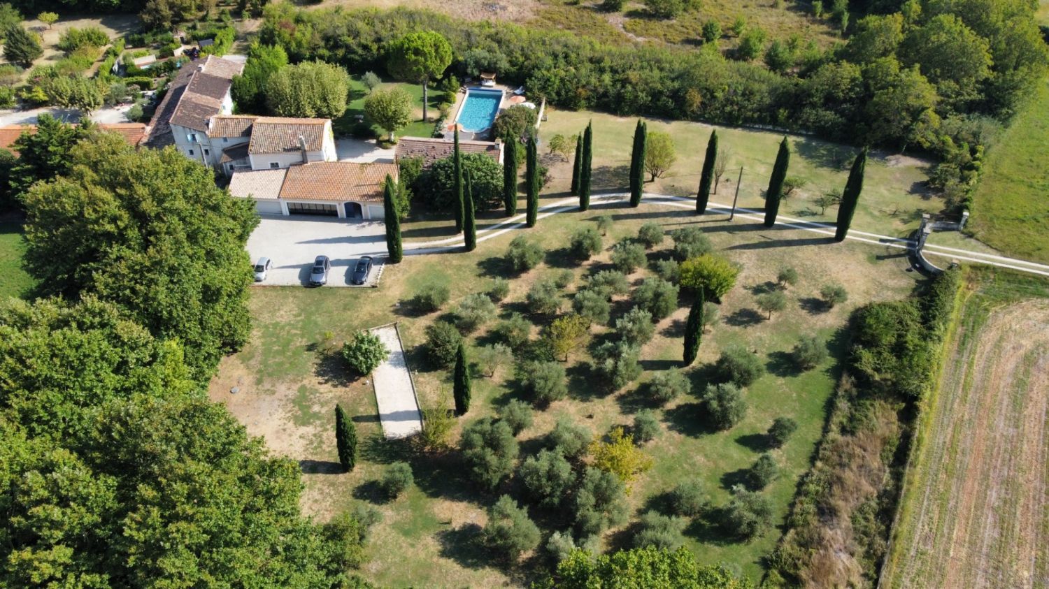 Mas du XVIIIe Siècle en Provence pour Événements à Pernes-les-Fontaines