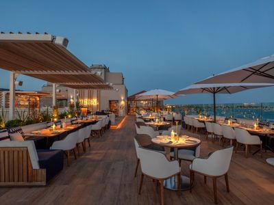 Rooftop Cannes – View Near Palais & Port