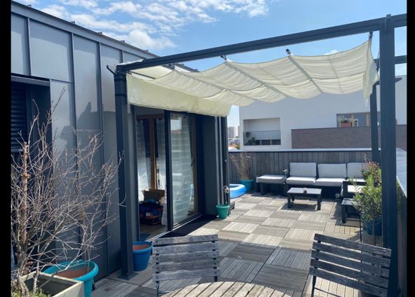 Rooftop apartment at the gates of Paris