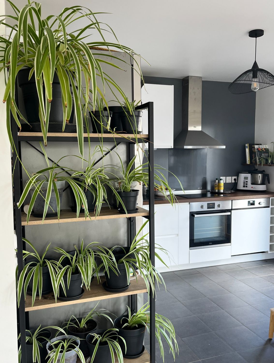 Rooftop apartment at the gates of Paris