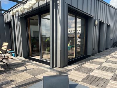 Rooftop apartment at the gates of Paris