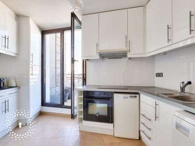 Apartment with terrace and panoramic view