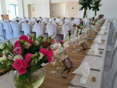 Estate of a hca with large house, reception room, swimming pool and outdoor pergola