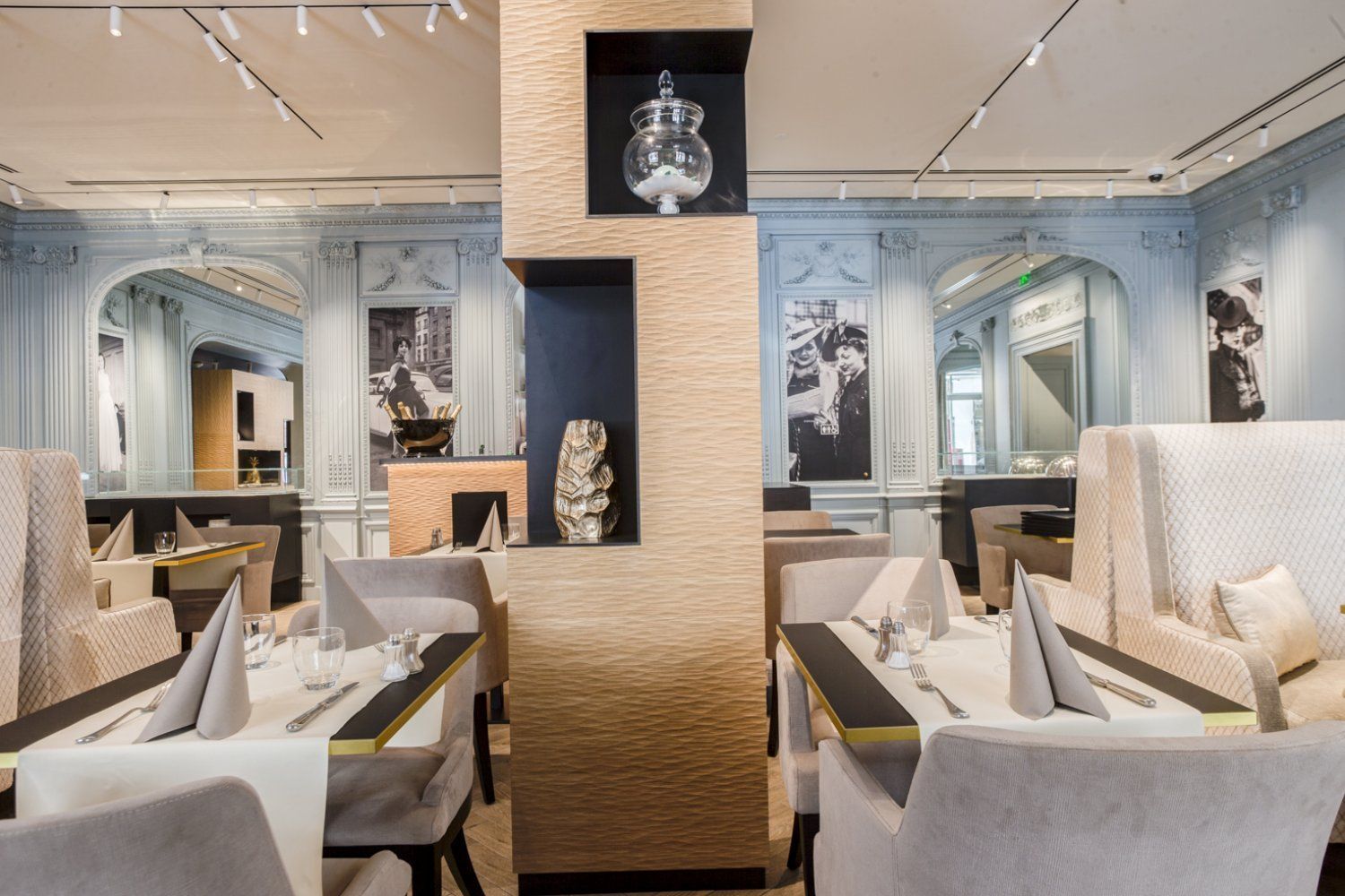 Luxury Paris Restaurant & Event Venue Near Place Vendôme