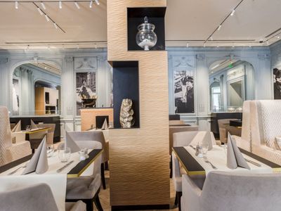 Luxury Paris Restaurant & Event Venue Near Place Vendôme