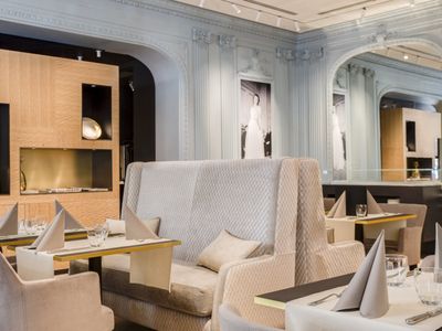 Luxury Paris Restaurant & Event Venue Near Place Vendôme