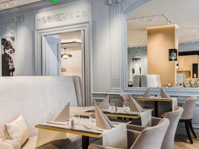 Luxury Paris Restaurant & Event Venue Near Place Vendôme