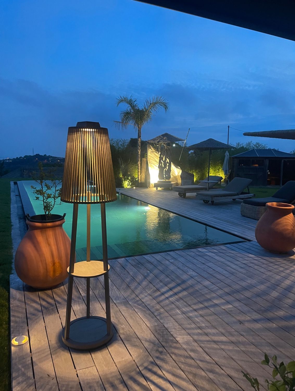 Villa d'architecte avec piscine pour vos tournages et shootings photo