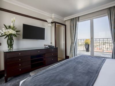 Luxury Penthouse Suite with 360° Paris Views in Saint Germain-des-Prés