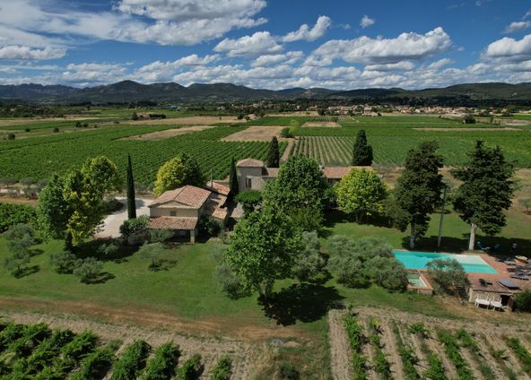 Family wine estate at the foot of Ventoux