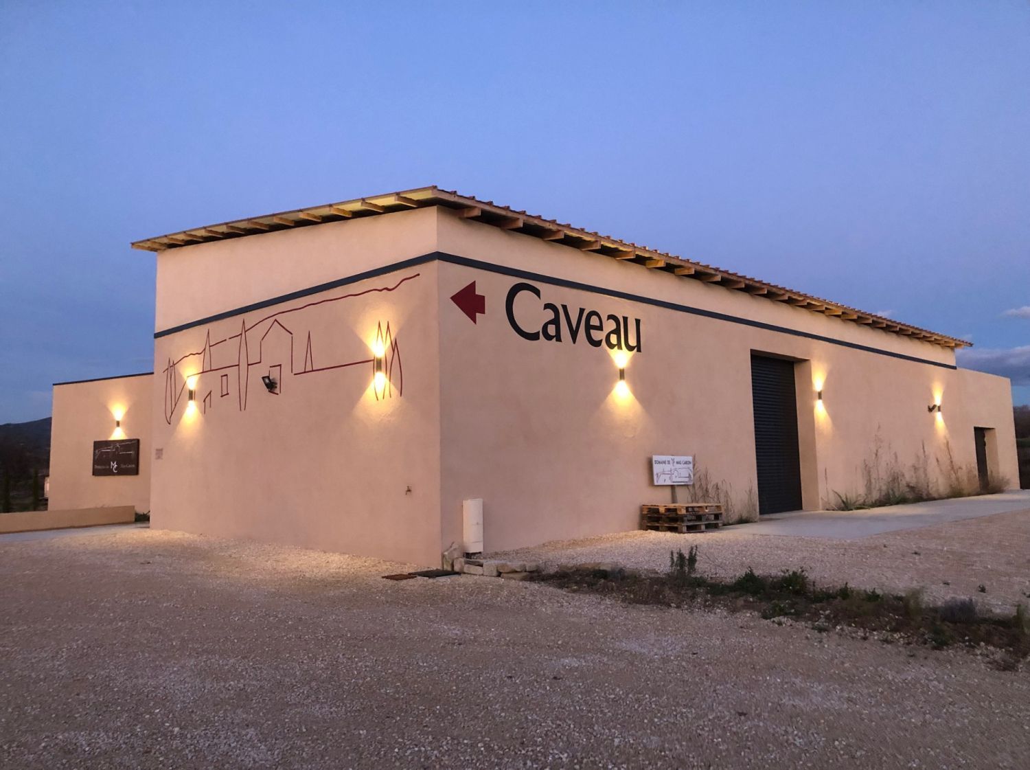 Family wine estate at the foot of Ventoux