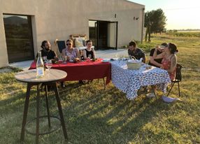 Family wine estate at the foot of Ventoux