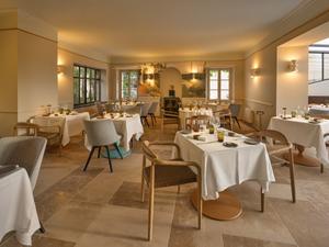 2 meeting rooms "Out in the country"