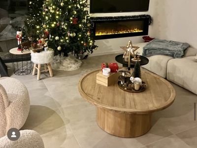 Contemporary villa with large garden 1800 m²