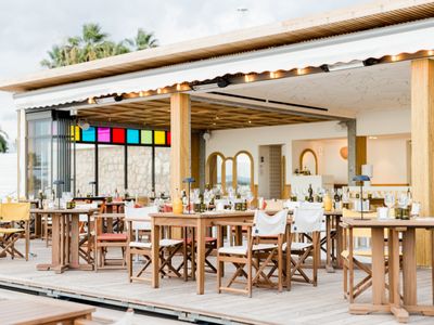 Beach Restaurant Cannes – 100 Guests Near Croisette