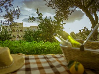 Bâtiment vernaculaire méditerranéen traditionnel.