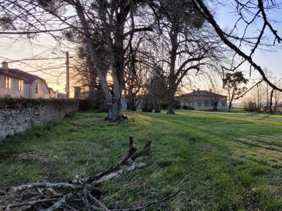 18th century castle overlooking the Canal des Deux Mers
