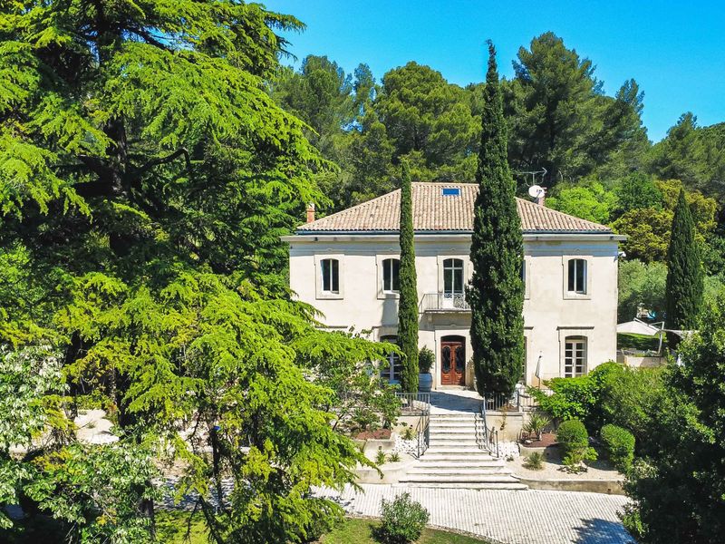 Bastide Castella : Lieu Historique pour Événements à Montpellier