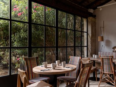 Maisons de copains au cœur des Alpilles