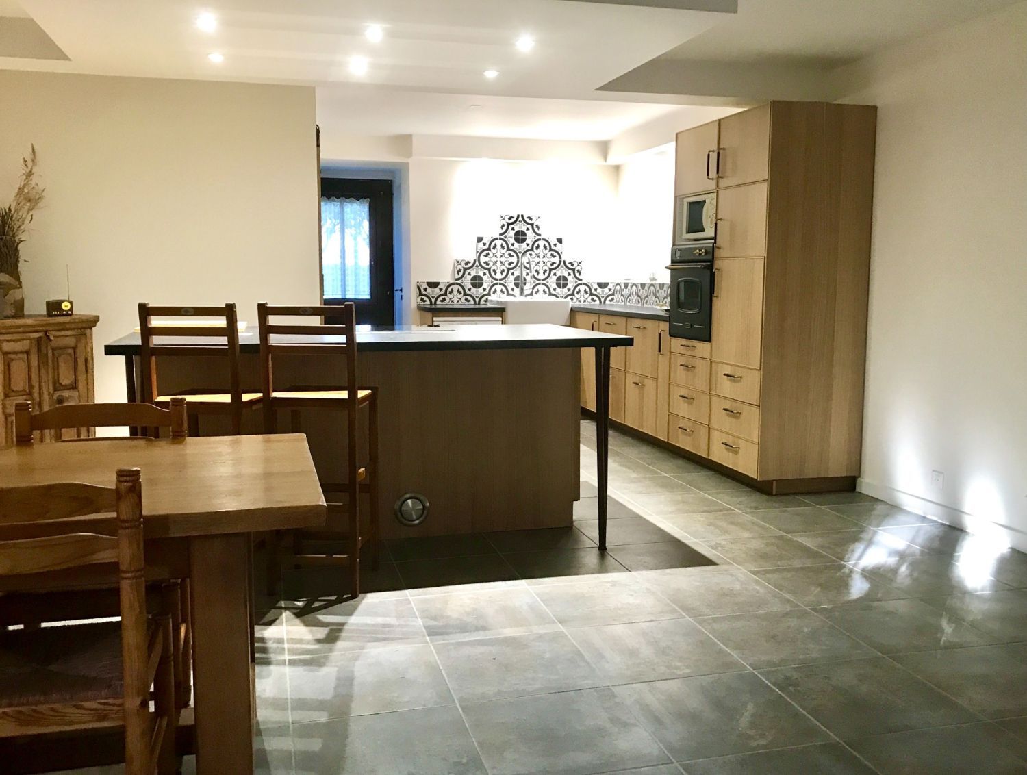 Spacious apartment on the ground floor