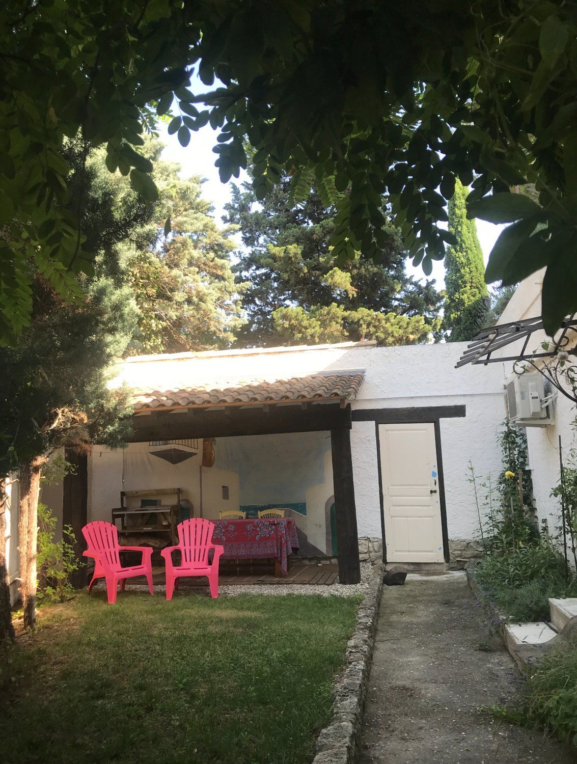 Spacious apartment on the ground floor