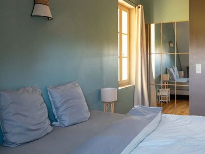 Périgourdine with swimming pool and jacuzzi