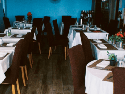 Restaurant en bord de mer