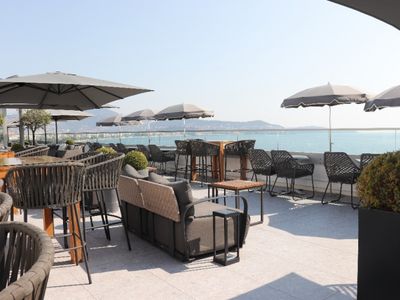 Panoramic Rooftop Terrace