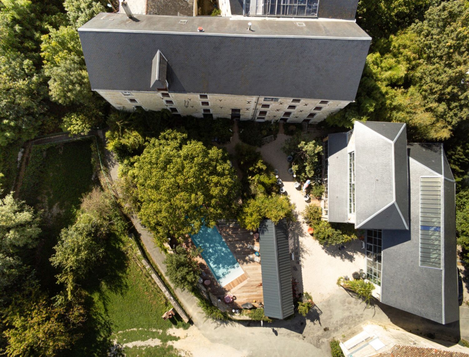Atypical guest and seminar house 20 minutes from La Rochelle