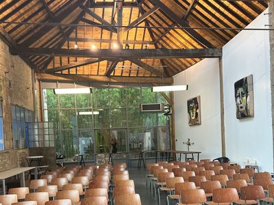 Maison atypique d'hôtes et de séminaires à 20 min de la Rochelle