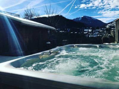 Fully equipped Savoyard chalet in the heart of the village