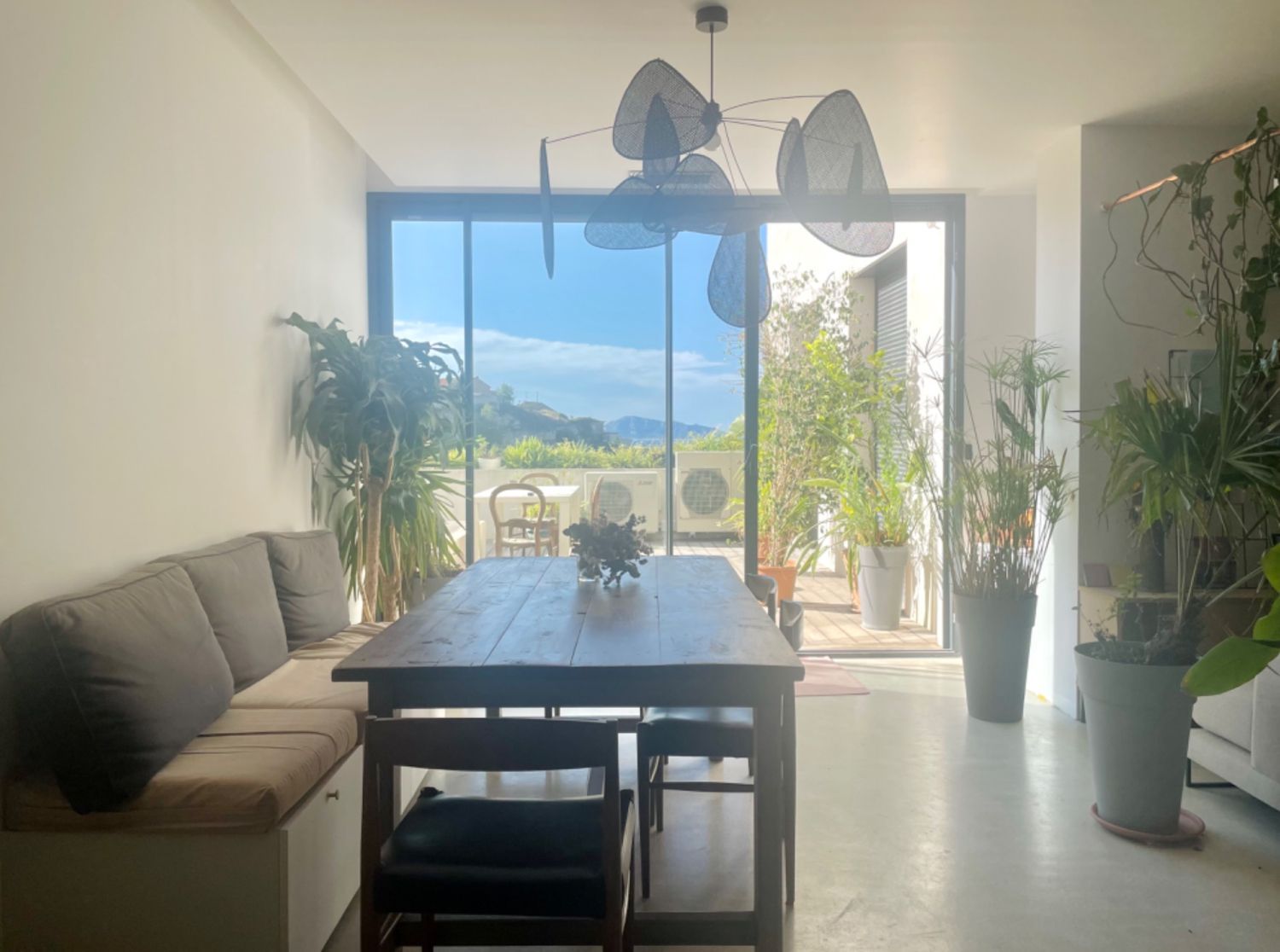 Loft de 140 m² avec terrasse de 40 m², vue mer