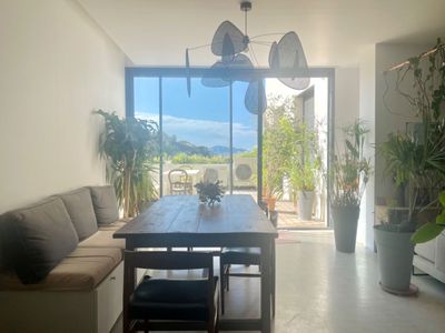 Loft de 140 m² avec terrasse de 40 m², vue mer