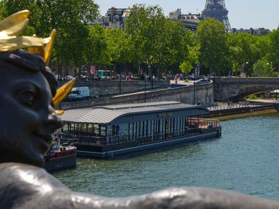 Mediterranean Floating Restaurant in Paris - Unique Event Venue