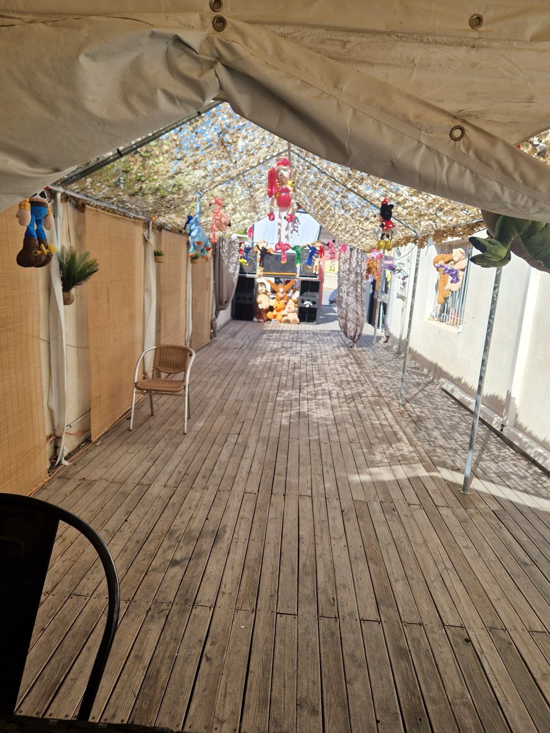 Terrace 100 m²