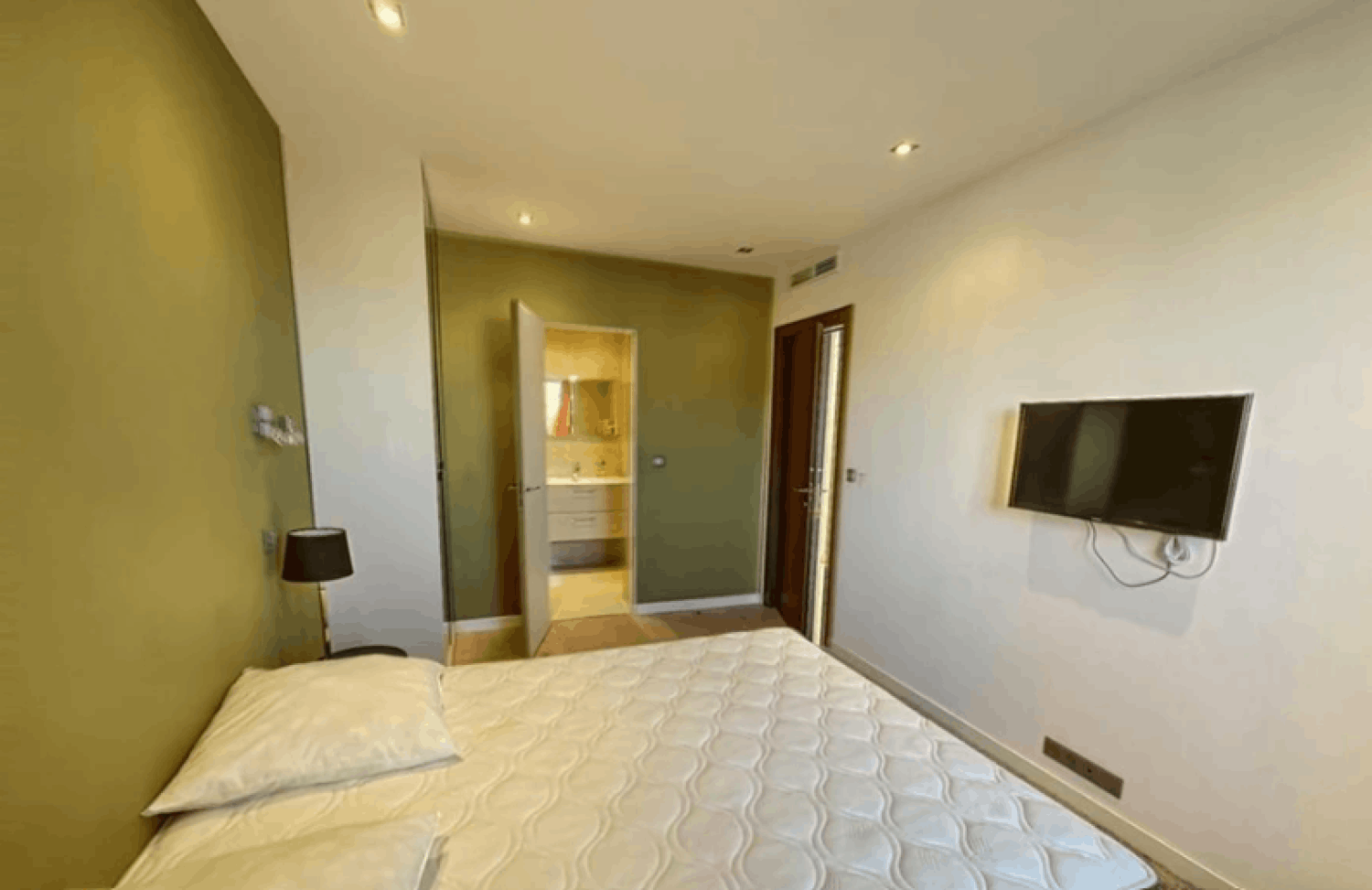 Apartment Cannes – 4 Guests, Terrace & Lift Access