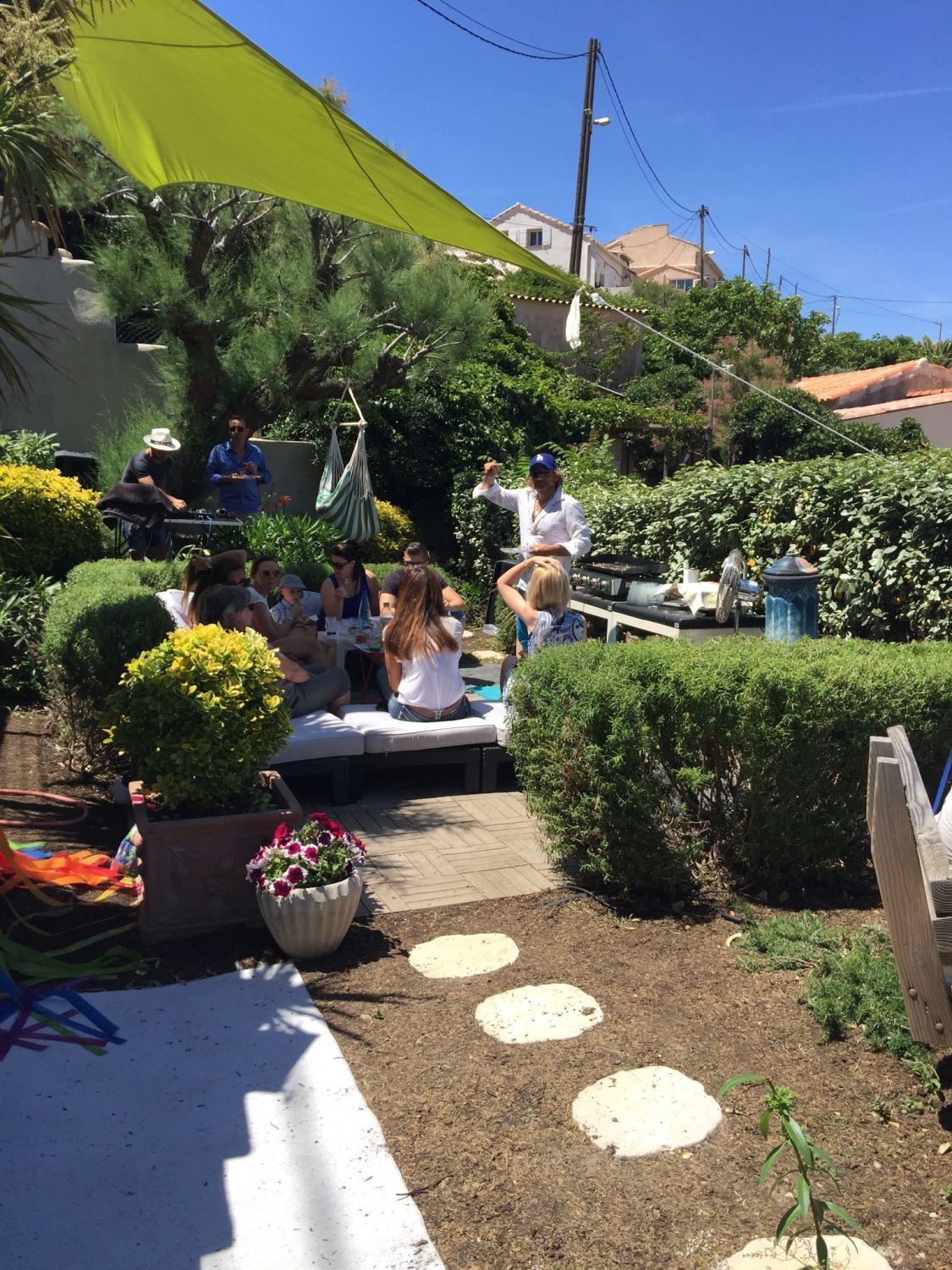 Air-Conditioned House in Goudes with Sea View and Garden