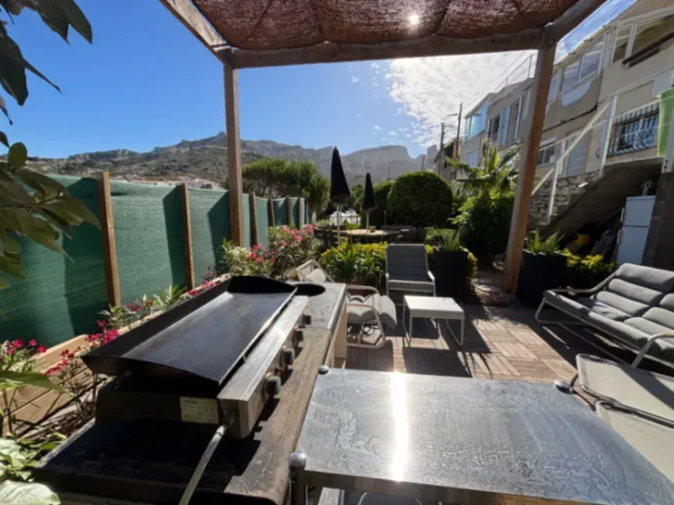 ALOE GARDEN, la restanque secrète des Calanques
