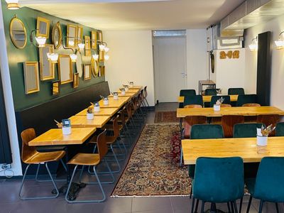 Cozy Parisian Restaurant for Private Events