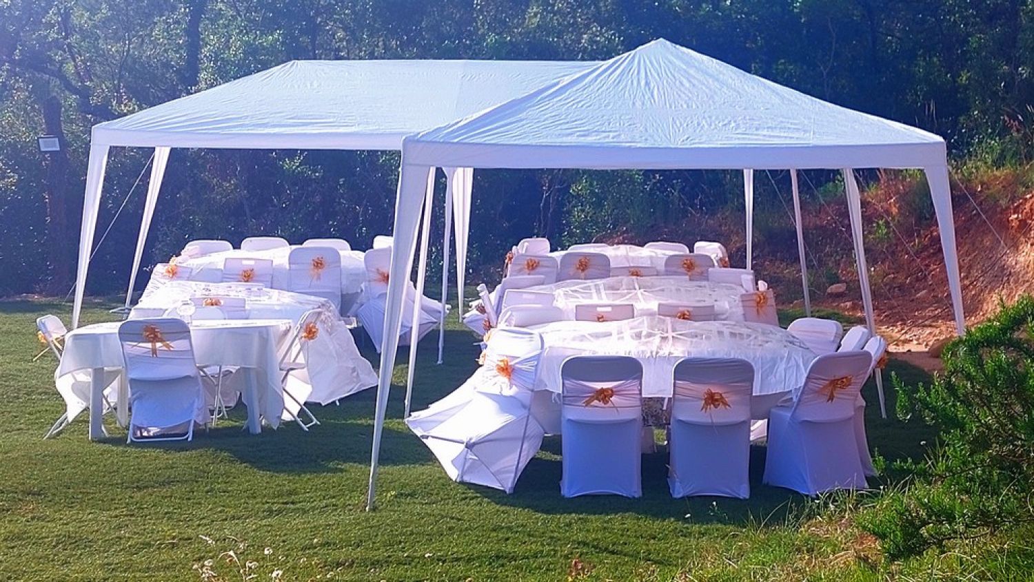 Property rental (exterior) for weddings, events, family celebrations