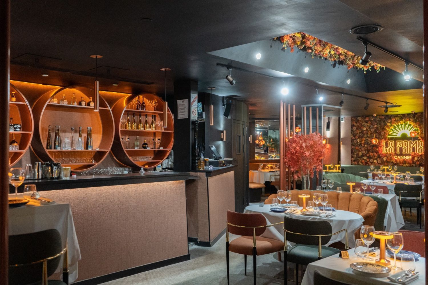 Restaurant Club in Cannes