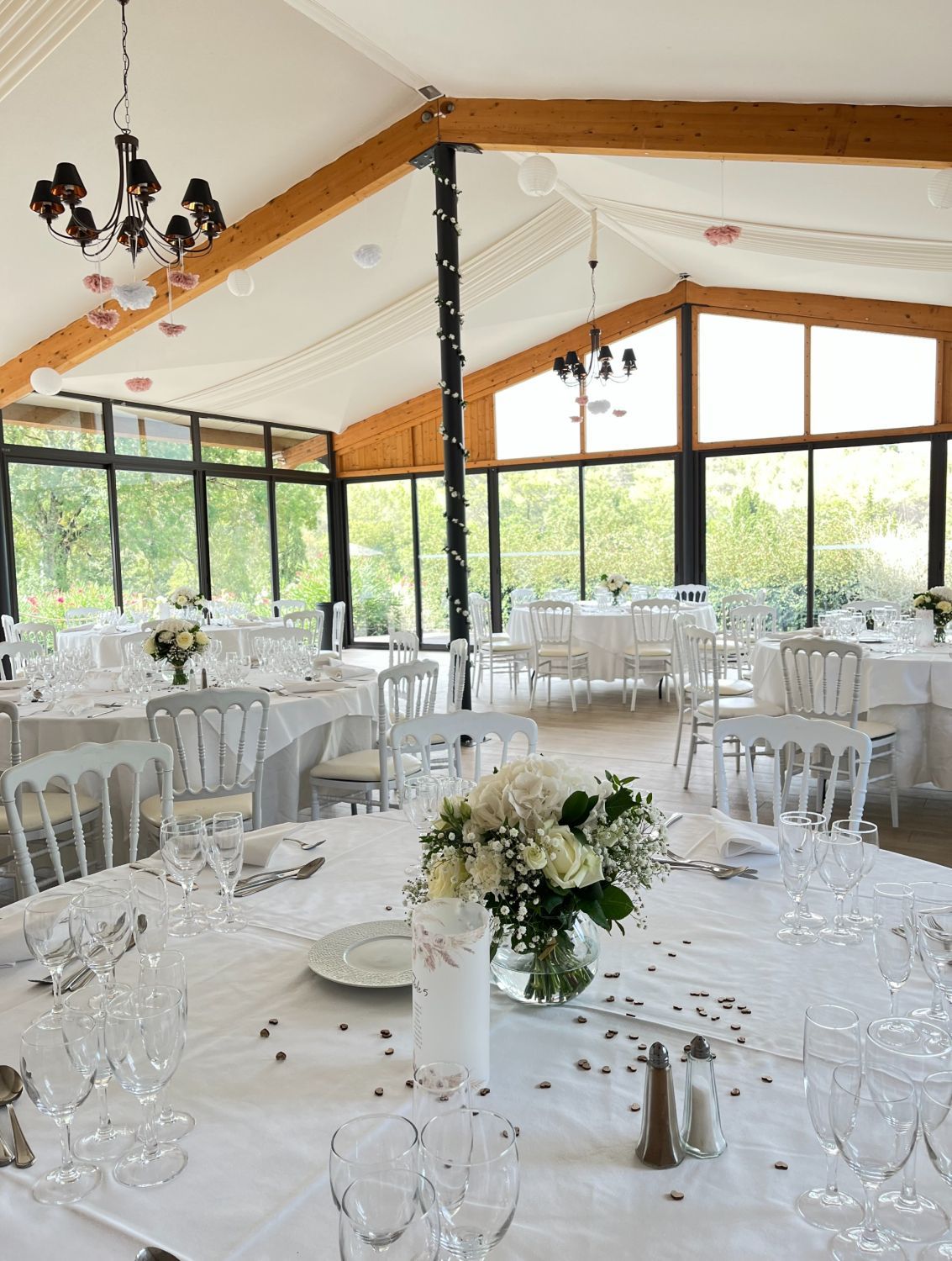 Reception room in the middle of an equestrian center