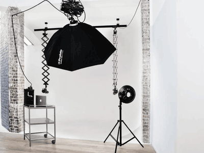 Atypical bright loft under glass roof