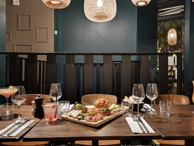 Bar available for private hire in the heart of Montmartre