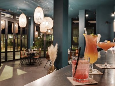 Bar available for private hire in the heart of Montmartre