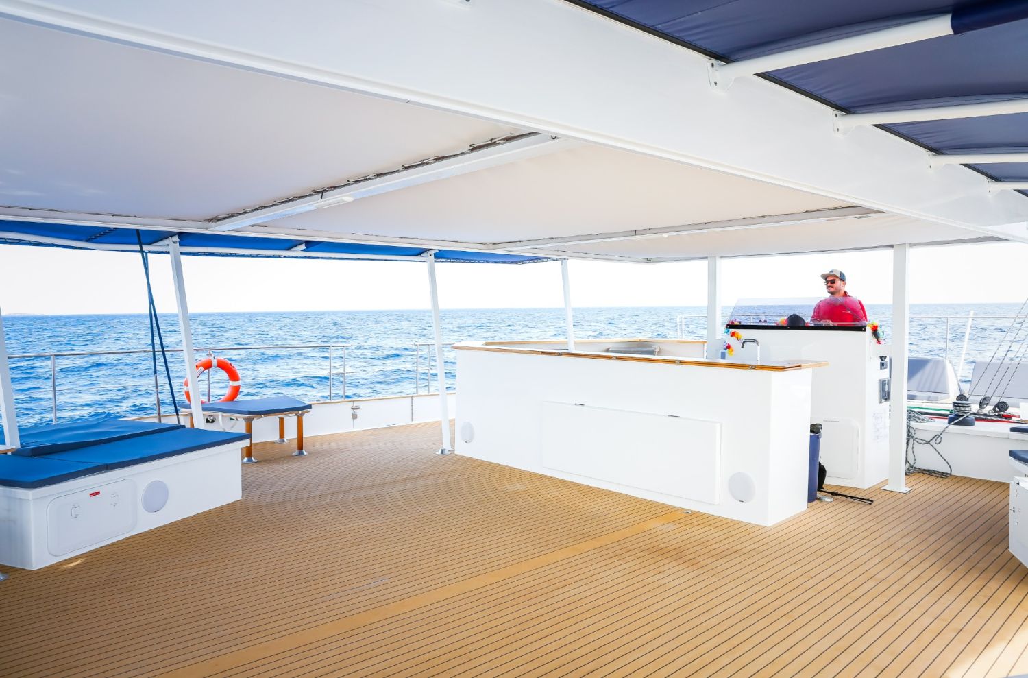 Maxi catamaran pour votre événement privé ou professionnel 