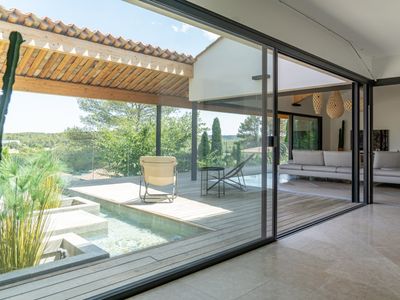 Contemporary villa by famous architect Maurice Sauzet