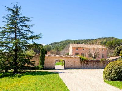 Luxury Provençal Bastide for Weddings & Events in Luberon