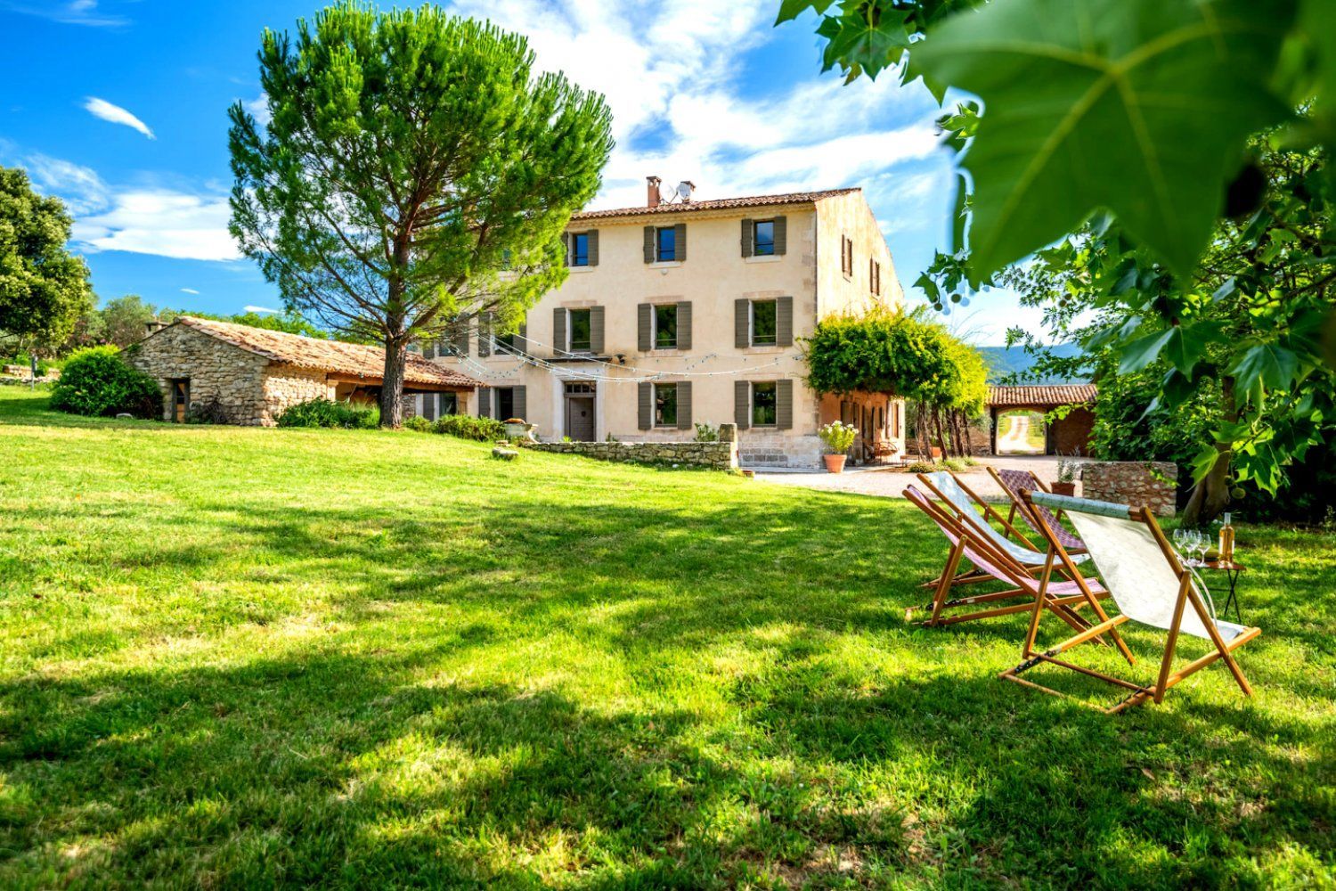 Luxury Provençal Bastide for Weddings & Events in Luberon